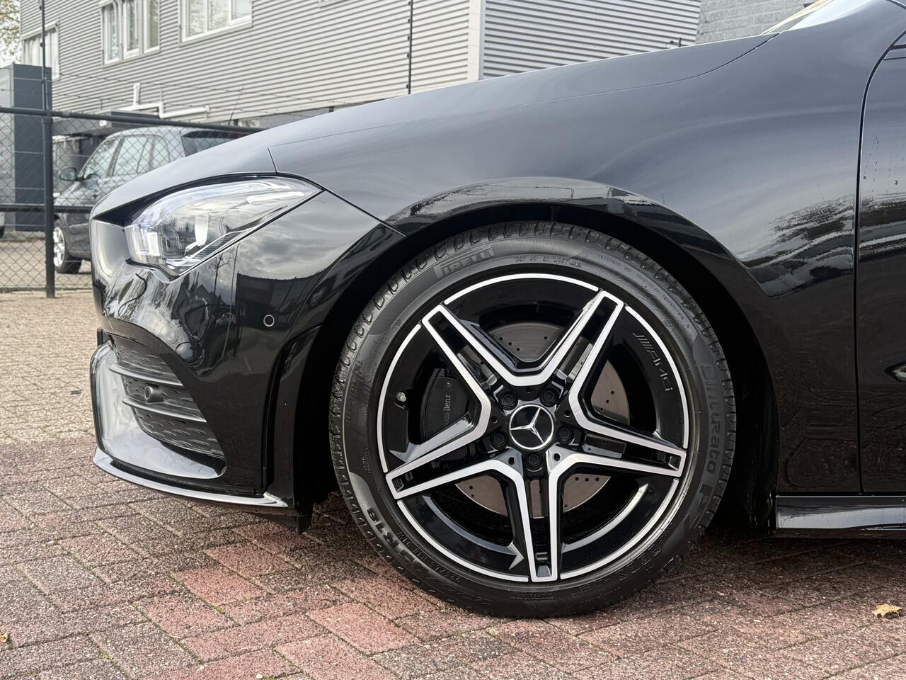 Mercedes-Benz CLA-KLASSE 200 AMG-LINE automaat panodak navi camera climate ctr cruise ctr keyless matrix lmv 18 inch sound dealer onderhouden