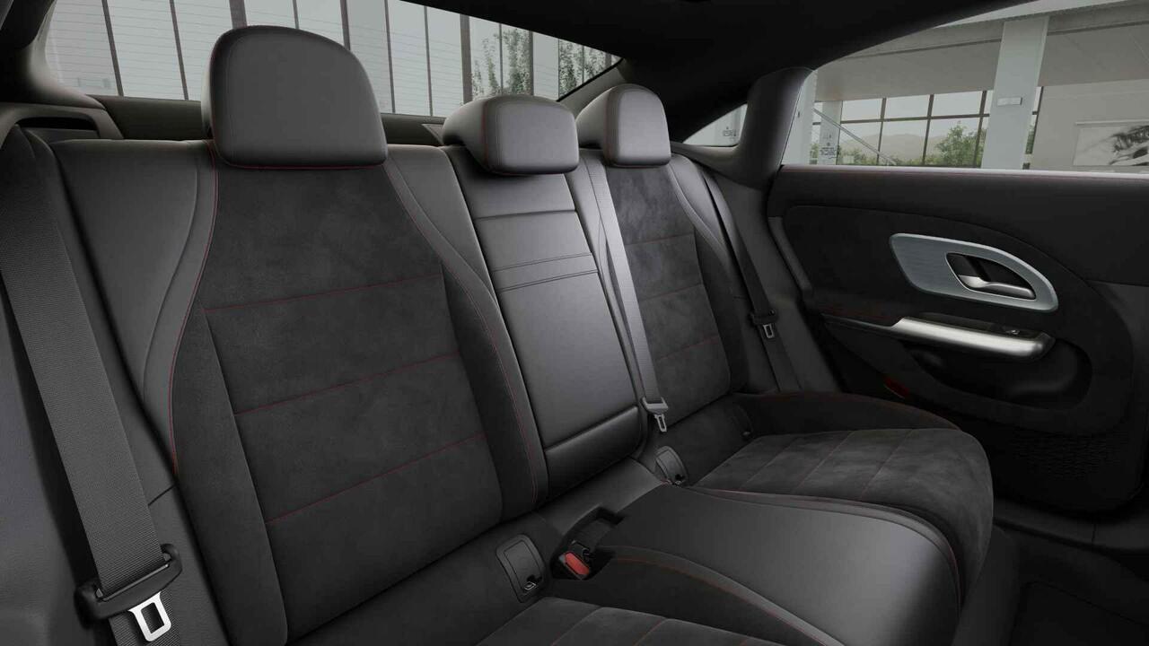 Mercedes-Benz CLA-KLASSE 250+ Launch Edition 85 kWh | Night | Panoramadak | DISTRONIC | Achteruitrijcamera | Dodehoekassistent |