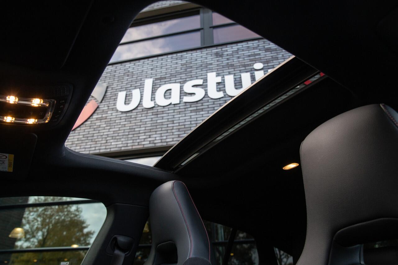 Mercedes-Benz CLA-KLASSE Shooting Brake 250 e Premium Plus , AMG, Panoramadak, Trekhaak, Sfeerverlichting,