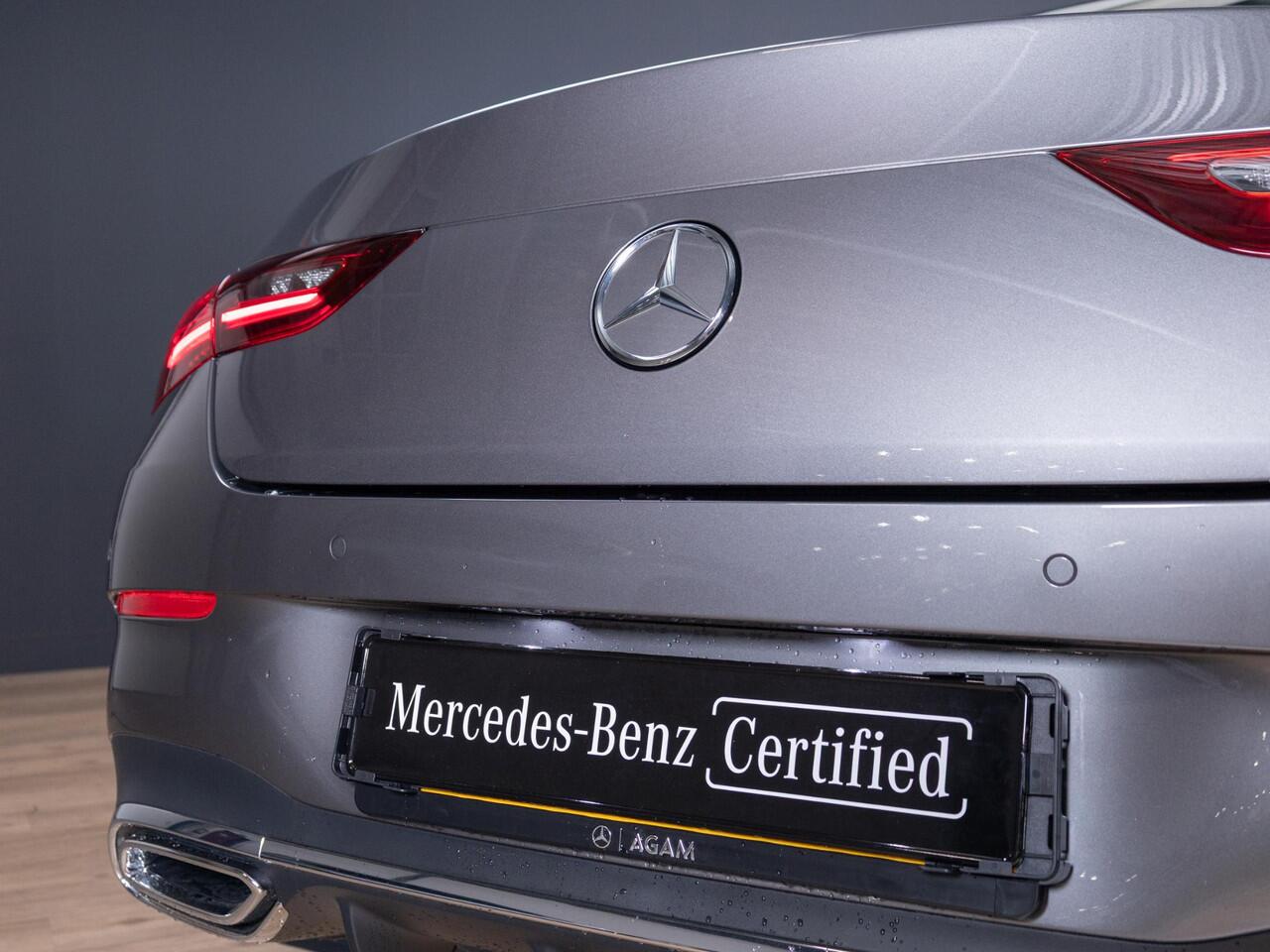 Mercedes-Benz CLA-KLASSE Coupé 180 Star Edition LIMITED Panorama dak