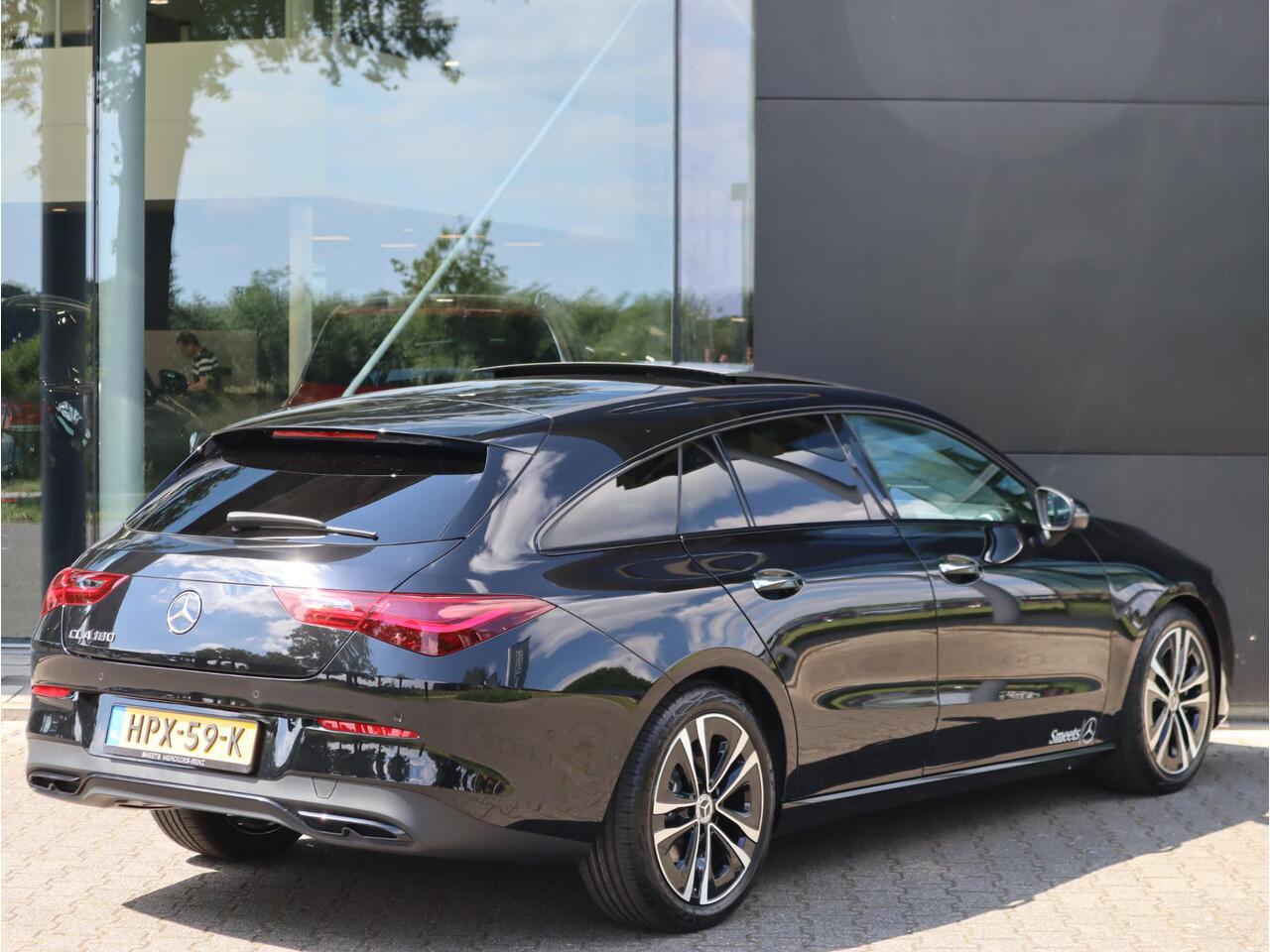 Mercedes-Benz CLA-KLASSE Shooting Brake 180 Star Edition Luxury Line