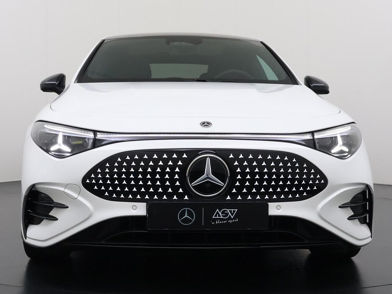 Mercedes-Benz CLA-KLASSE 250+ Launch Edition 85 kWh Accu | Memorystoelen | Warmtepomp | Multibeam Led | Stoelverwarming Voorin | Distronic Cruise Control | Achteruitrijcamera | Nightpakket | Dodehoekassistent