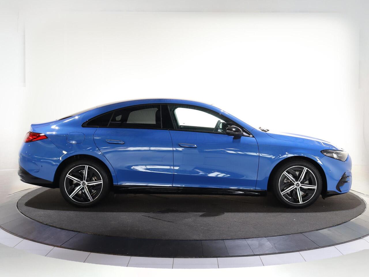 Mercedes-Benz CLA-KLASSE 250+ Launch Edition 85 kWh | Night | Panoramadak | Stoelverwarming | DISTRONIC | Achteruitrijcamera | Dodehoekassistent |