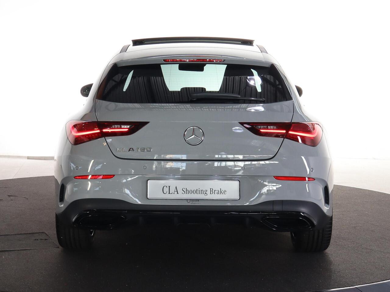 Mercedes-Benz CLA-KLASSE Shooting Brake 180 Business Solution AMG | AMG Line Plus | Nightpakket | Head-up display | 360° camera | Dodehoekassistent | 19 inch AMG Velgen |