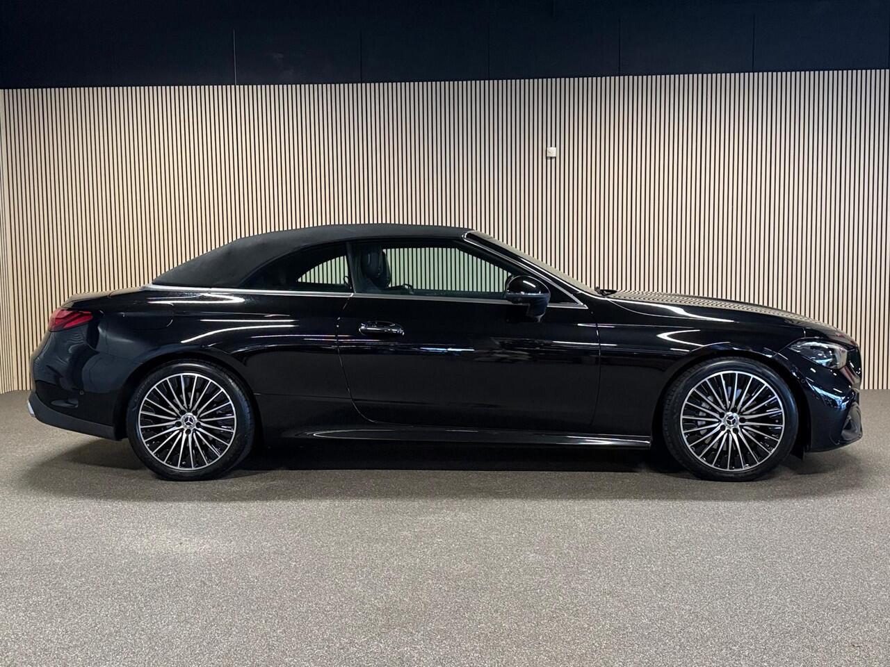 Mercedes-Benz CLE Cabriolet 200 AMG STYLING-AIRSCARF-MEMORY-360 CAMERA-TREKHAAK-ZEER COMPLEET