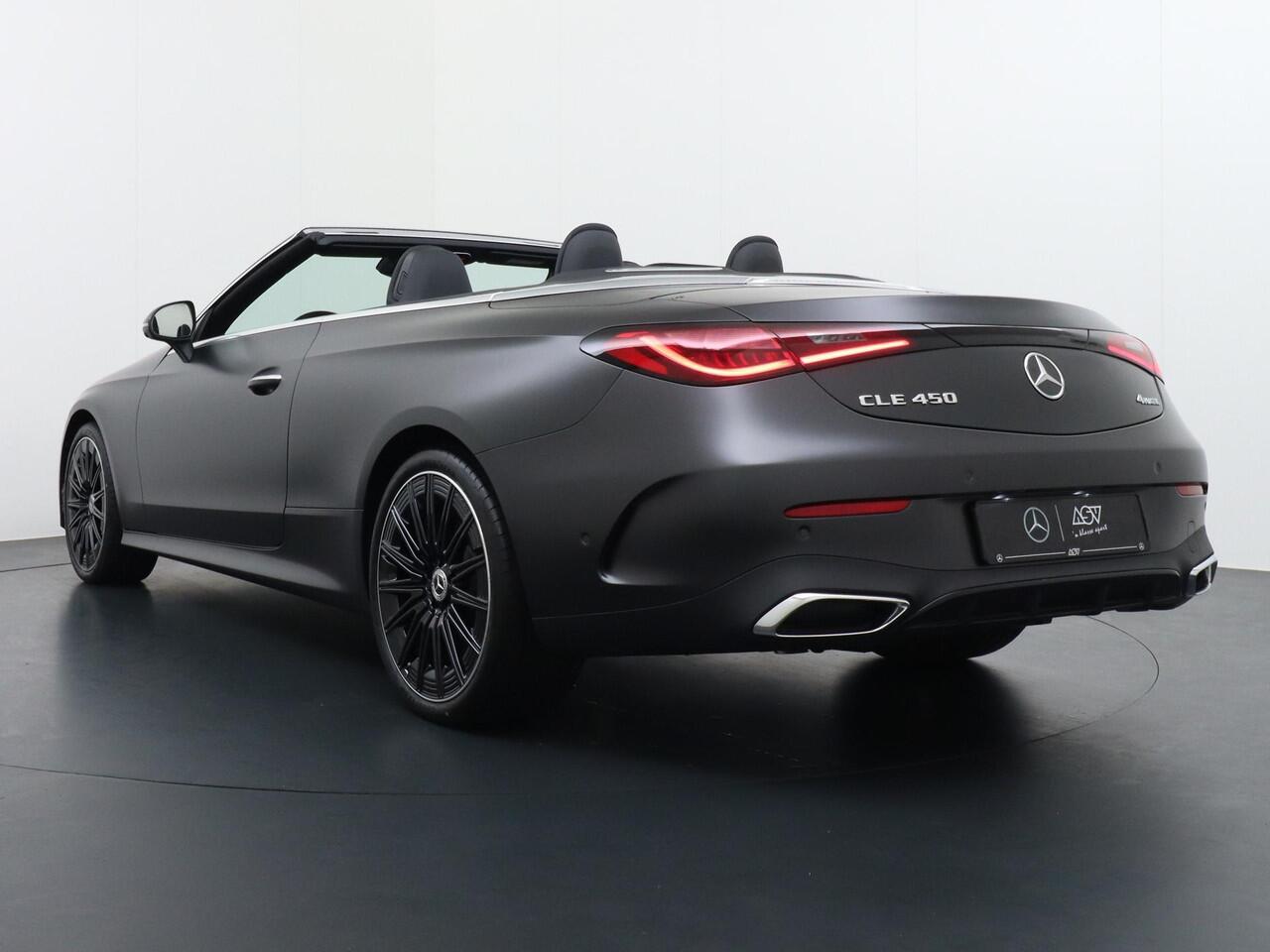 Mercedes-Benz CLE Cabriolet 450 4MATIC AMG Line | Airscarf | Multicontourstoelen Voorin | Distronic Cruise Control | Digital Light | Head-Up Display | Burmester Surround Sound | Memorystoelen | Nightpakket