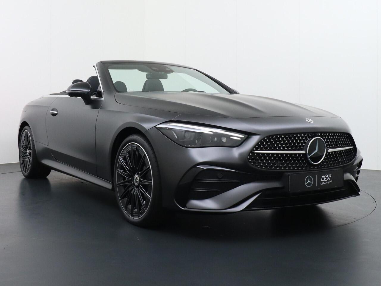Mercedes-Benz CLE Cabriolet 450 4MATIC AMG Line | Airscarf | Multicontourstoelen Voorin | Distronic Cruise Control | Digital Light | Head-Up Display | Burmester Surround Sound | Memorystoelen | Nightpakket