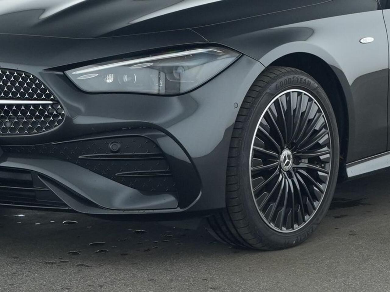 Mercedes-Benz CLE Coupé 300 e AMG Plug-In Hybride AMG Line | Night Pakket | Digital Licht | Distronic | Rijassistentiepakket plus | Stuur en Stoelverwarming. Inclusief 24 maanden MB Certified garantie voor Europa.