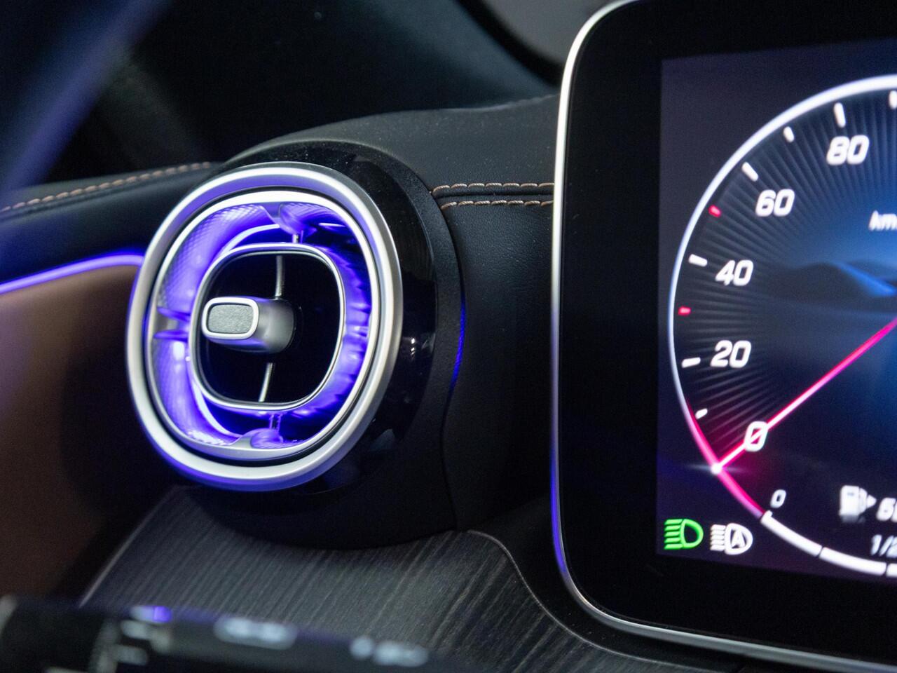 Mercedes-Benz CLE Coupé 300 4MATIC AMG Line Panorama dak