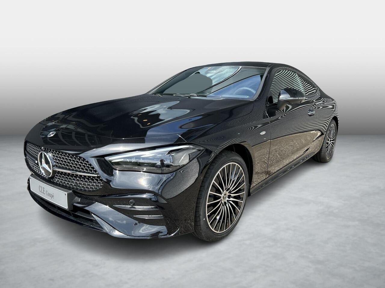 Mercedes-Benz CLE Coupé 300 e AMG Line | Premium Pakket | Night Pakket | Winter Pakket | Panoramadak | 360° Camera | DISTRONIC Afstandsassistent | Dodehoekassistent | Elektrisch Verstelbare Stoelen + Memory | Stuurverwarming | Apple CarPlay | Android Auto