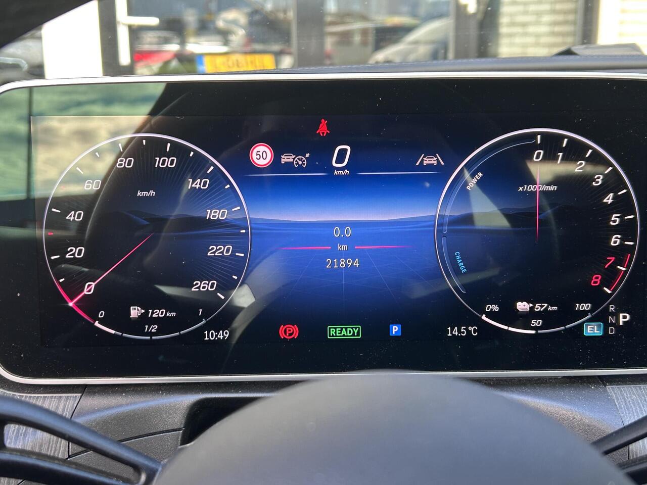 Mercedes-Benz CLE Coupé 300 e AMG Line | Panoramadak | Cruise Control | Stoelverwarming