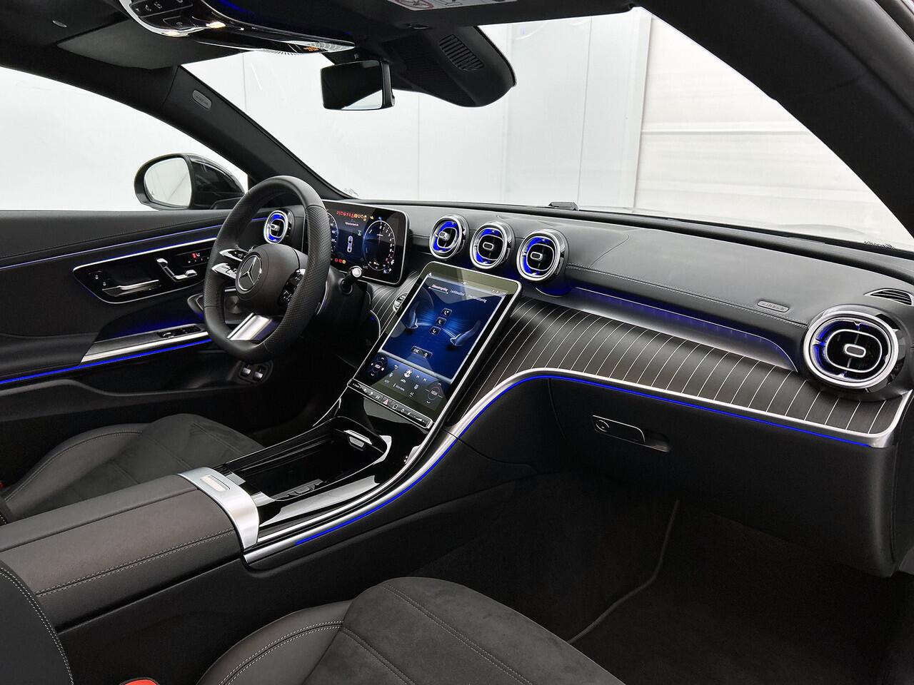 Mercedes-Benz CLE Coupé 300 e AMG Plug-In Hybride Edition AMG Line | Night Pakket | Trekhaak | Burmester® | Digitaal Licht | Distronic | Stuur en Stoelverwarming. Inclusief 24 maanden MB Certified garantie voor Europa.