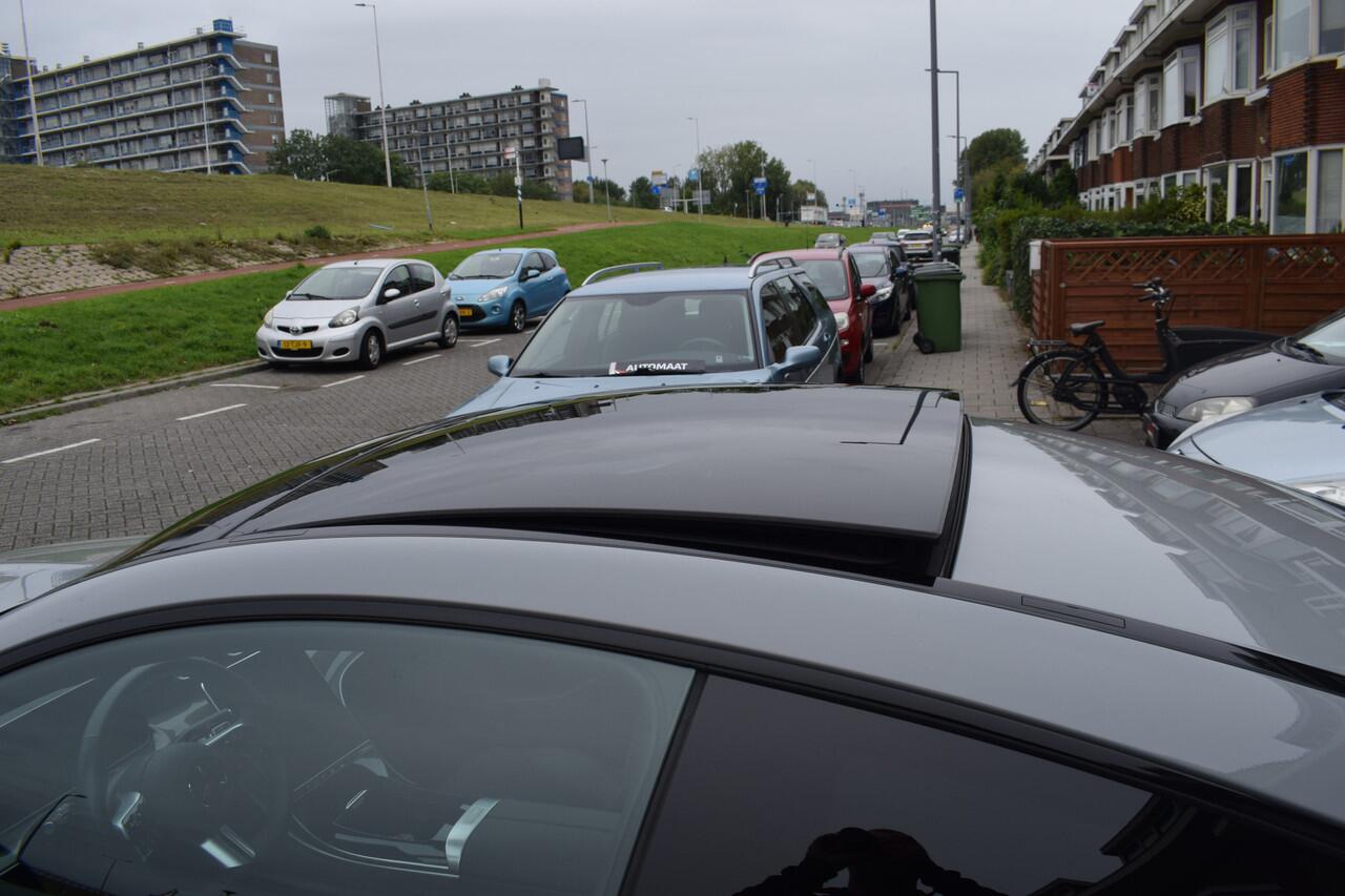 Mercedes-Benz CLE Coupé 200 AMG Line 20inch,360camera,standkachel,stuurwielverw,memstoel.