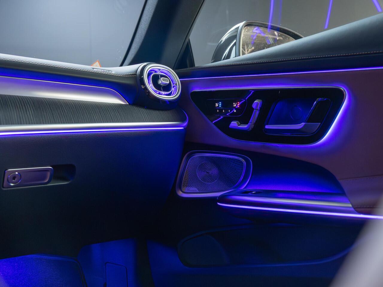 Mercedes-Benz CLE Coupé 300 4MATIC AMG Line Panorama dak