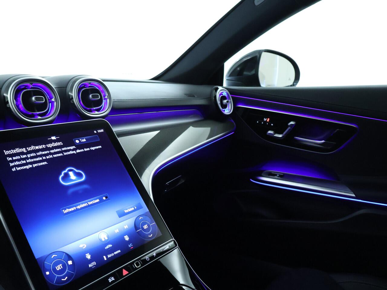 Mercedes-Benz CLE Coupé 200 AMG Line | AMG Line | Night Pakket | Panoramadak | 20 Inch AMG LM Velgen | Stuur en Stoelverwarming | Inclusief 24 maanden MB Certified garantie voor Europa.