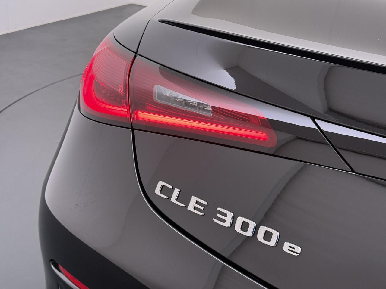 Mercedes-Benz CLE Coupé 300 e AMG Line | Pano Memory Distronic