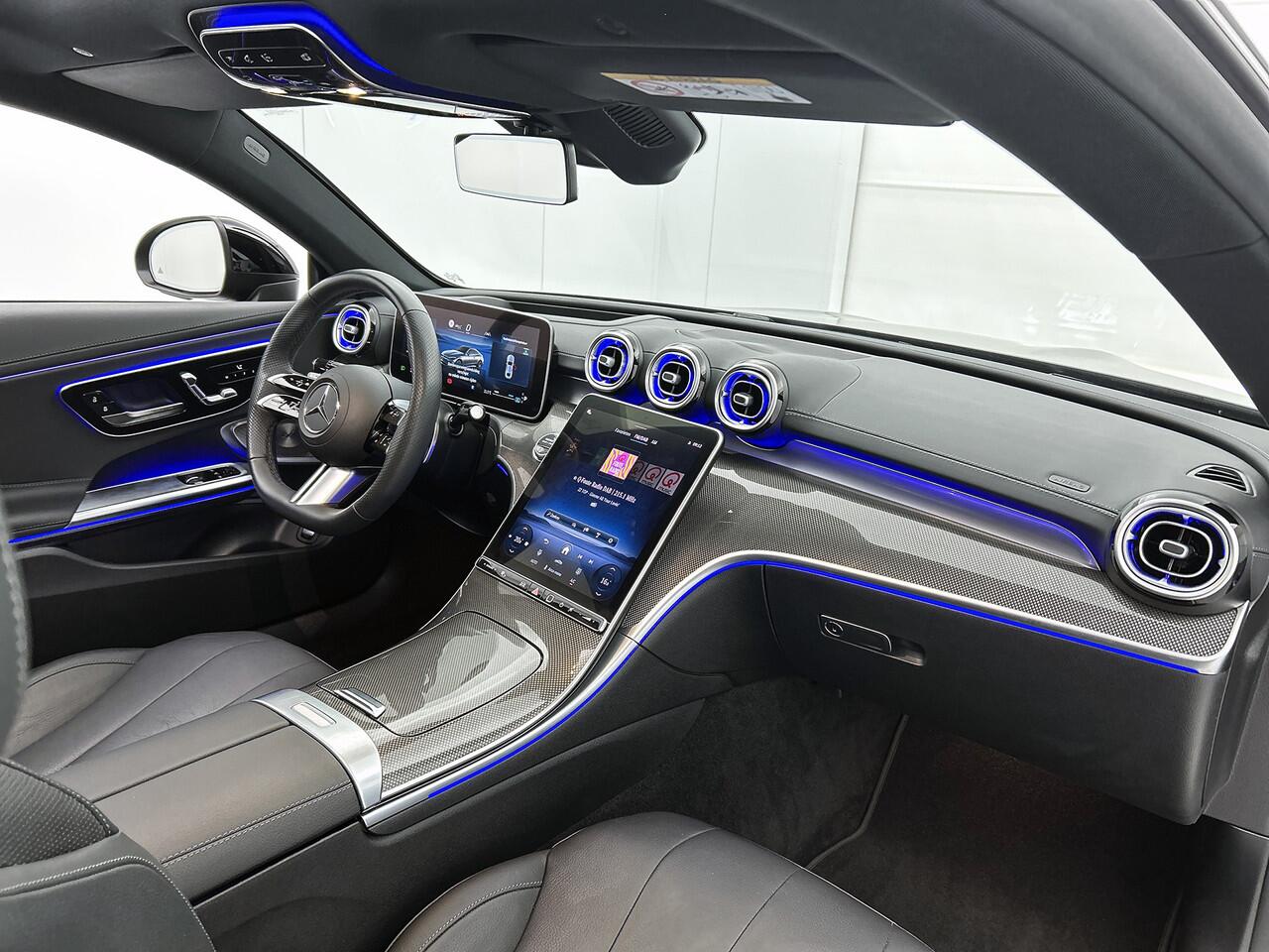 Mercedes-Benz CLE Coupé 200 AMG Line | Panoramadak |Multi spaaks Lichtmetalen velgen |"Night pakket | Parking support met camera achter |Haed-up display | Inclusief 24 maanden MB Certified garantie voor Europa.