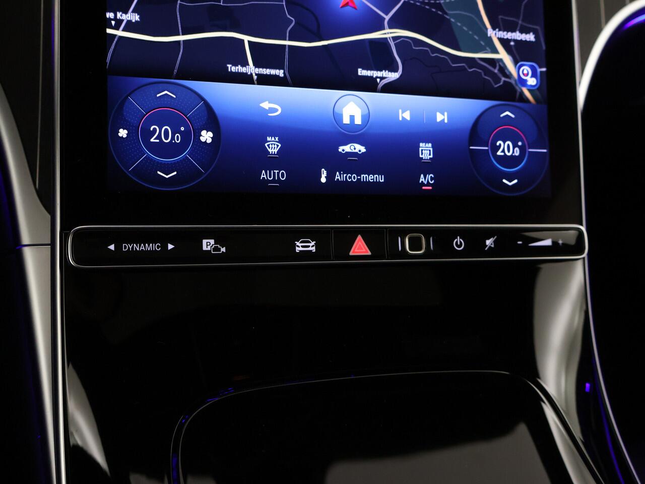 Mercedes-Benz CLE Coupé 300 4MATIC AMG Line | Nightpakket | Premium pakket | Techniekpakket | DYNAMIC BODY CONTROL | KEYLESS GO Comfortpakket | Burmester® 3D surround sound | AMG spoiler | 360°-camera | Panoramaschuifdak |