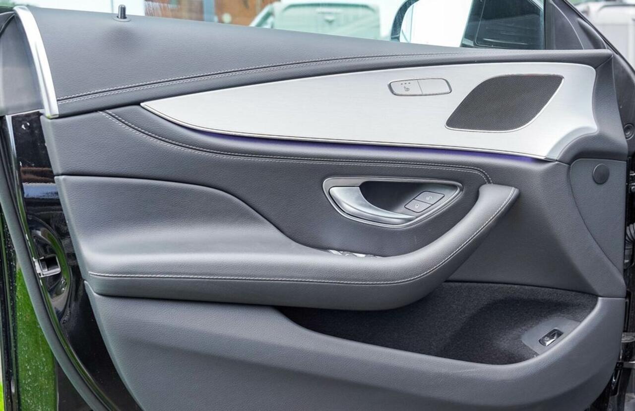 Mercedes-Benz CLS-KLASSE 450 4MATIC AMG Line Distronic WideScreen Schuifdak LED