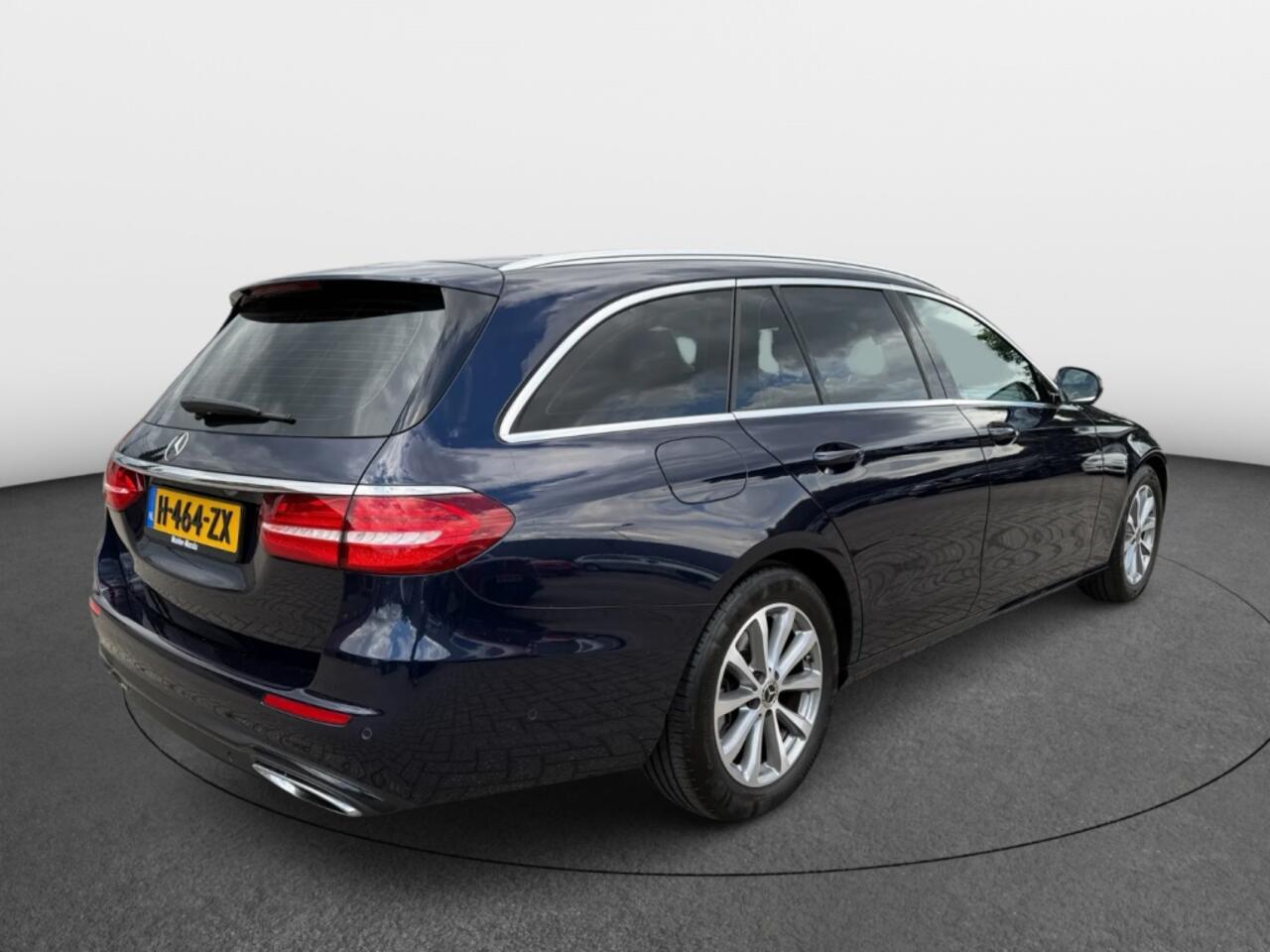 Mercedes-Benz E-KLASSE 200 Business Solution Aut [ Widescreen Sfeerled Leder Camera Nav