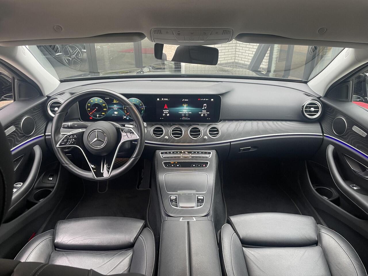 Mercedes-Benz E-KLASSE 300 de Luxury Line