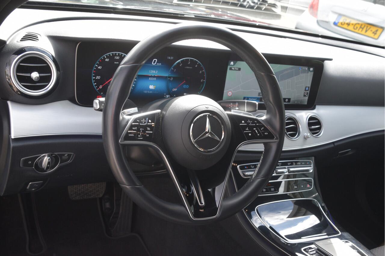 Mercedes-Benz E-KLASSE 300 de Avantgarde Carplay | Keyless | Adaptive cruise | LED | 360 Camera | Stoelverwarming | Trekhaak