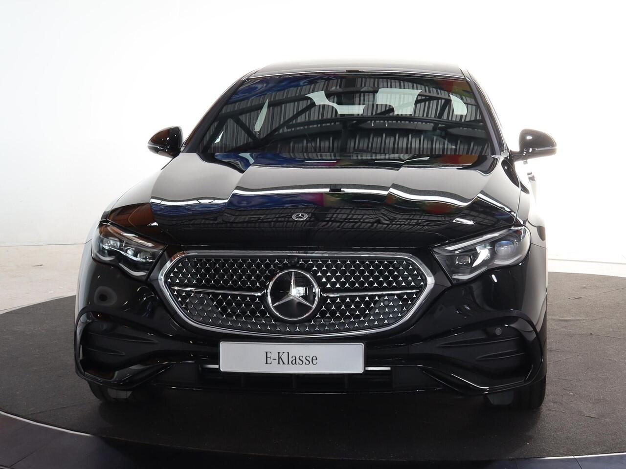 Mercedes-Benz E-KLASSE 300e Sport Edition | Panoramaschuifdak | Premium plus | Superscreen | Nightpakket | Burmester | Stoelventilatie | Rijassistentiepakket Plus | Head-up display | DISTRONIC |
