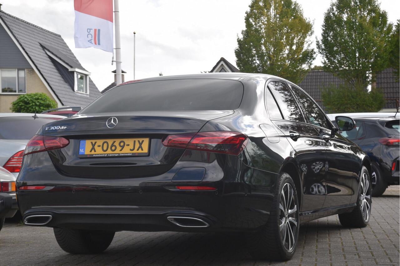 Mercedes-Benz E-KLASSE 300 de Avantgarde Carplay | Keyless | Adaptive cruise | LED | 360 Camera | Stoelverwarming | Trekhaak