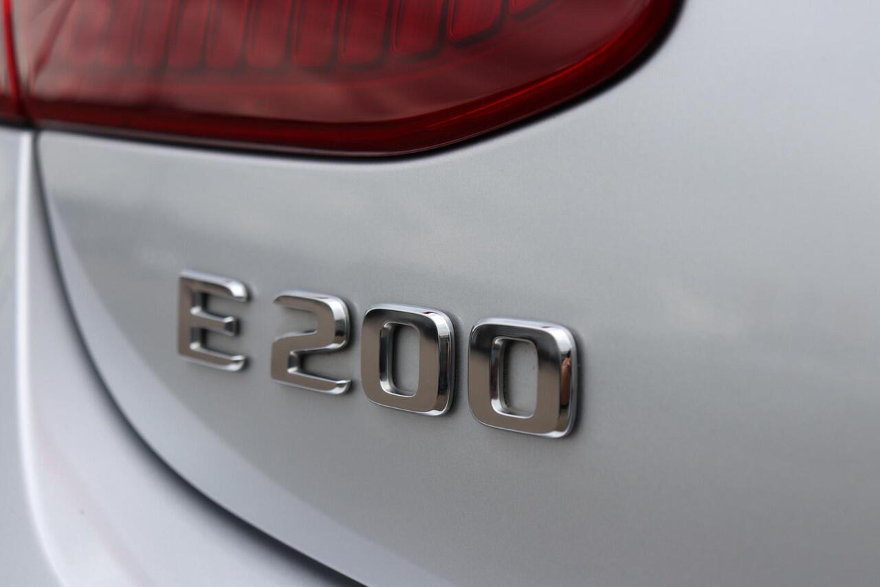 Mercedes-Benz E-KLASSE Coupé 200 Premium Plus | AMG-LINE | WIDESCREEN | NIGHT-PAKKET | PANO | LEDER | 360°CAMERA |