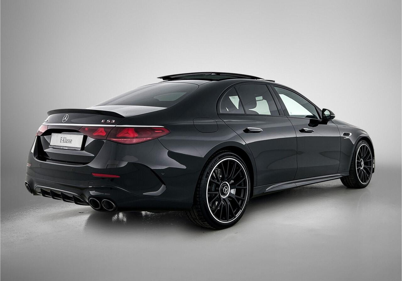 Mercedes-Benz E-KLASSE Mercedes-AMG 53 4MATIC+ Panorama Schuif-Kanteldak | AMG Performance Stuurwiel | AMG Night-Paket | 21 Inch AMG Velgen. Inclusief 24 maanden MB Certified garantie voor Europa.