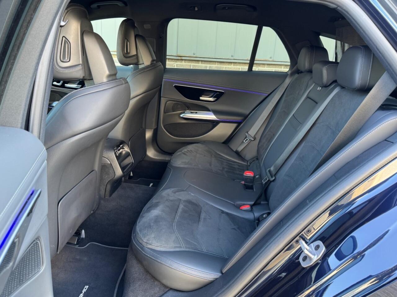 Mercedes-Benz E-KLASSE E300E T AMG Superscreen Trekhaak HUD 360Camera Memory