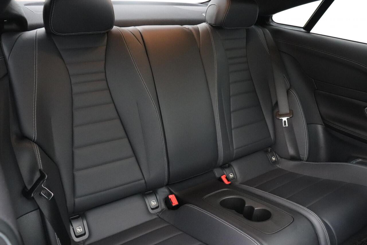 Mercedes-Benz E-KLASSE Coupé 200 Premium Plus | AMG-LINE | WIDESCREEN | NIGHT-PAKKET | PANO | LEDER | 360°CAMERA |