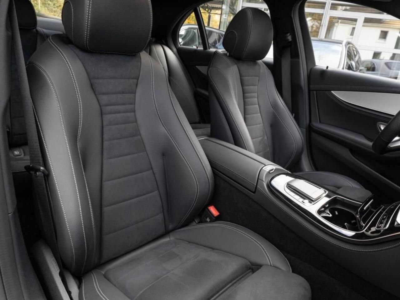 Mercedes-Benz E-KLASSE 400 d 4MATIC AMG Line 330 PK Distronic Widescreen Cockpit Schuifdak 19 Inch Navi LED