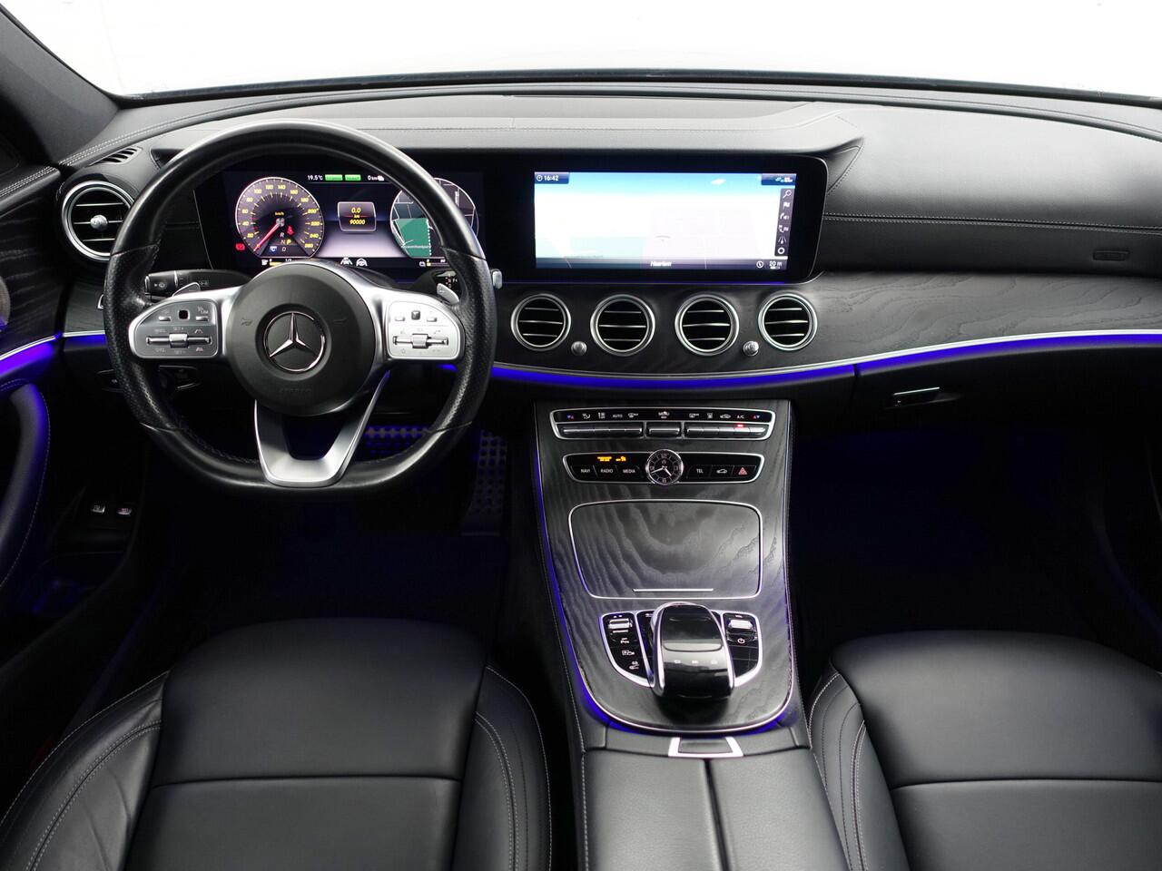 Mercedes-Benz E-KLASSE 300 e AMG Night Edition Aut- Memory Seats, Sfeerverlichting, 360 Camera, CarPlay, Android Auto, Burmester Audio