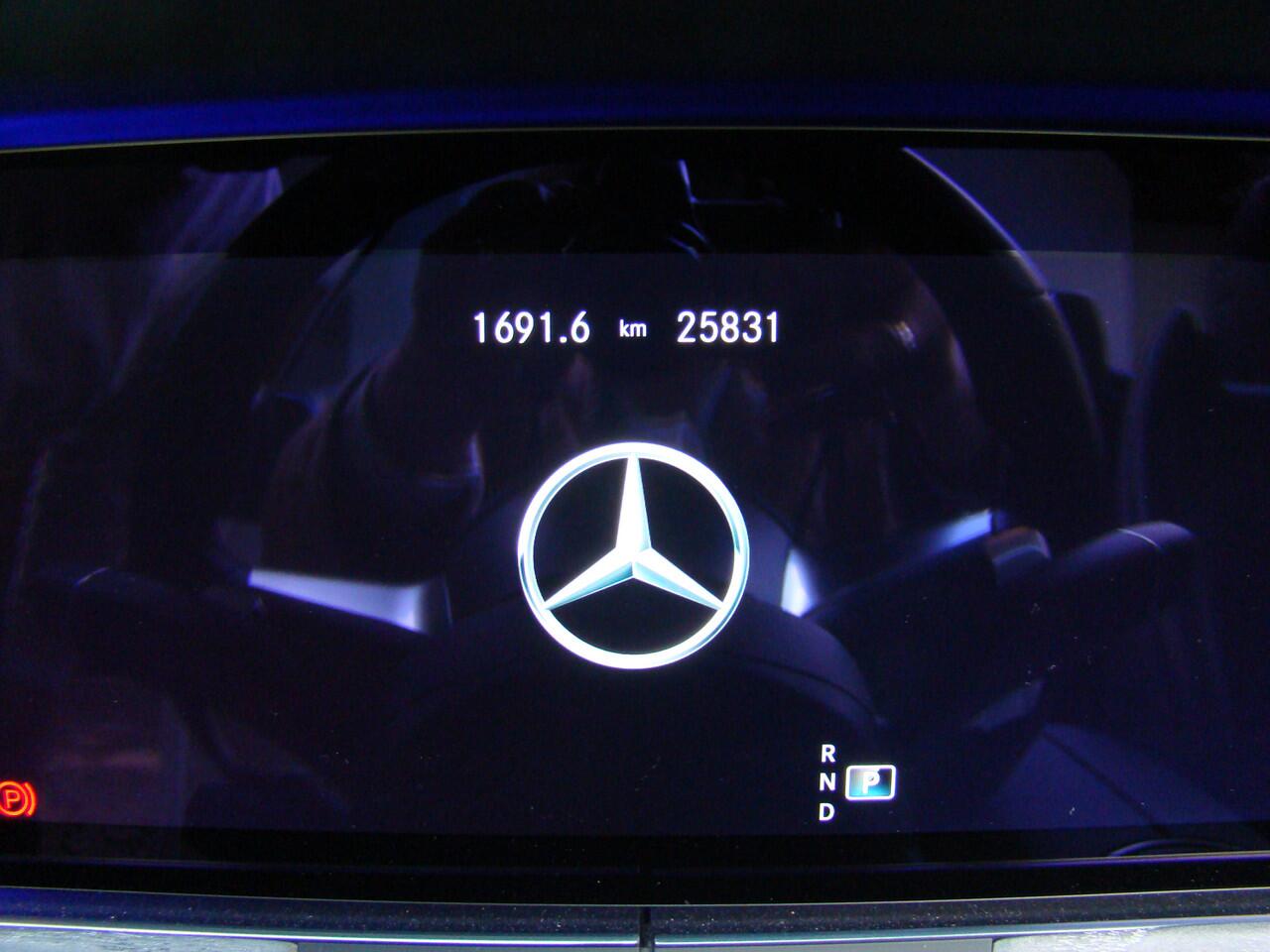 Mercedes-Benz E-KLASSE Cabrio 450 4MATIC AMG Line