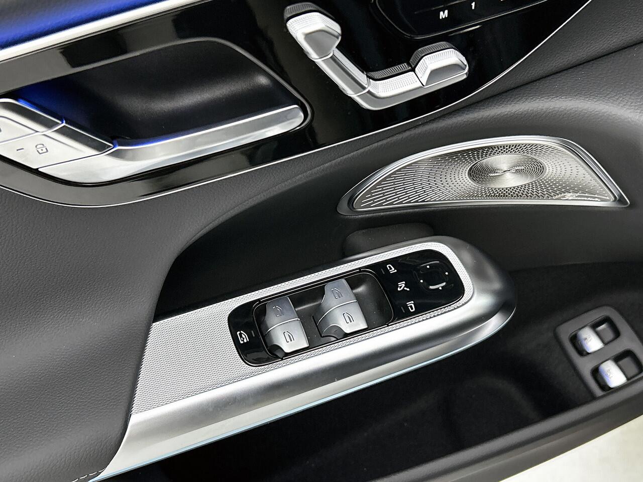 Mercedes-Benz E-KLASSE 300 e Sport Edition | Premium pakket | Winter pakket | Nightpakket | Trekhaak | Rijassistentiepakket Plus | MBUX Superscreen | Burmester® 4D surround sound system |