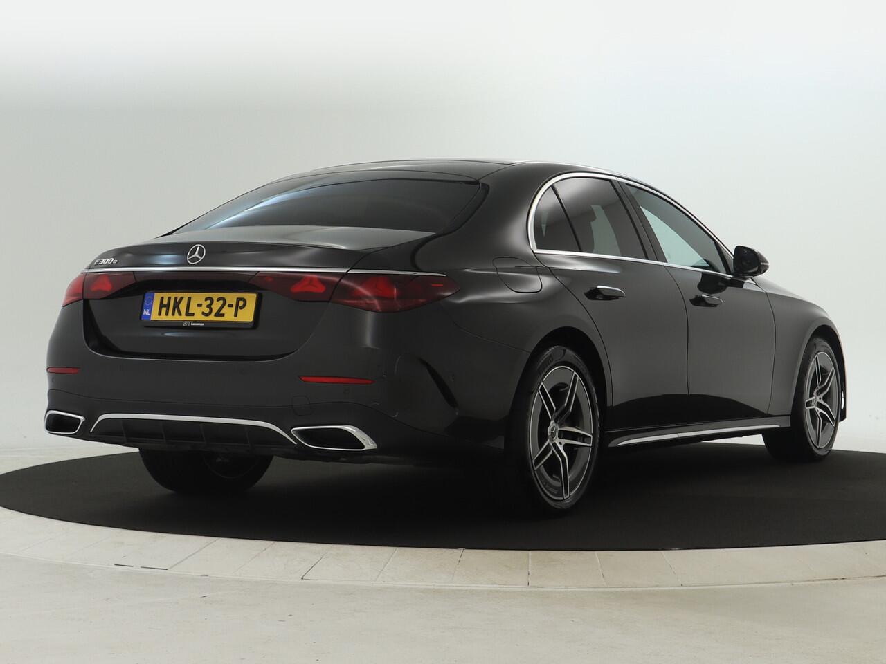 Mercedes-Benz E-KLASSE 300 e AMG Plug-In Hybride | AMG Line Advanced Plus | Stuur en Stoelverwarming | Memory Voorstoelen | Dodehoek Assist | 360° camera | Inclusief 24 maanden MB Certified garantie voor Europa.