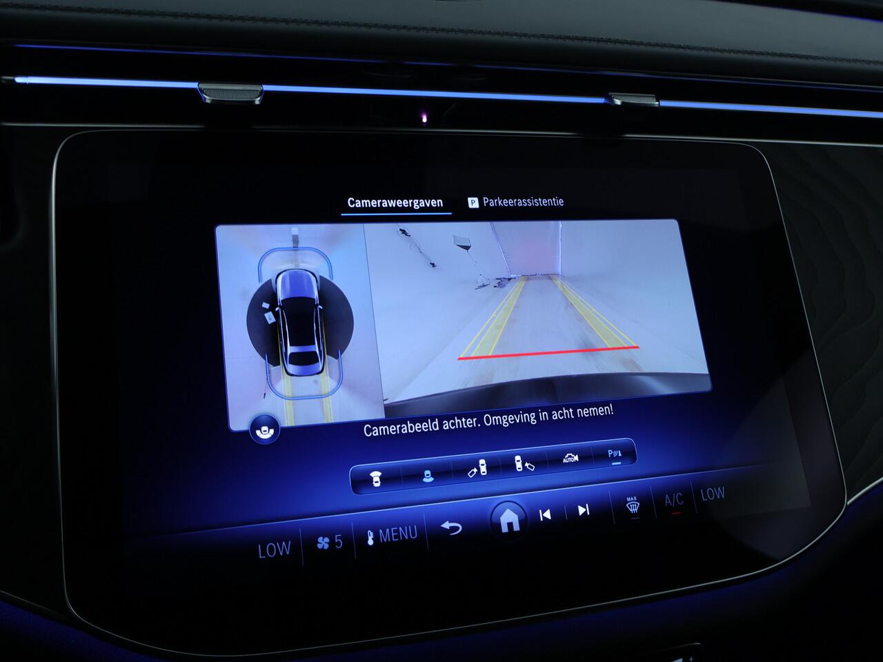 Mercedes-Benz E-KLASSE 300 e AMG Plug-In Hybride | AMG Line Advanced Plus | Stuur en Stoelverwarming | Memory Voorstoelen | Dodehoek Assist | 360° camera | Inclusief 24 maanden MB Certified garantie voor Europa.