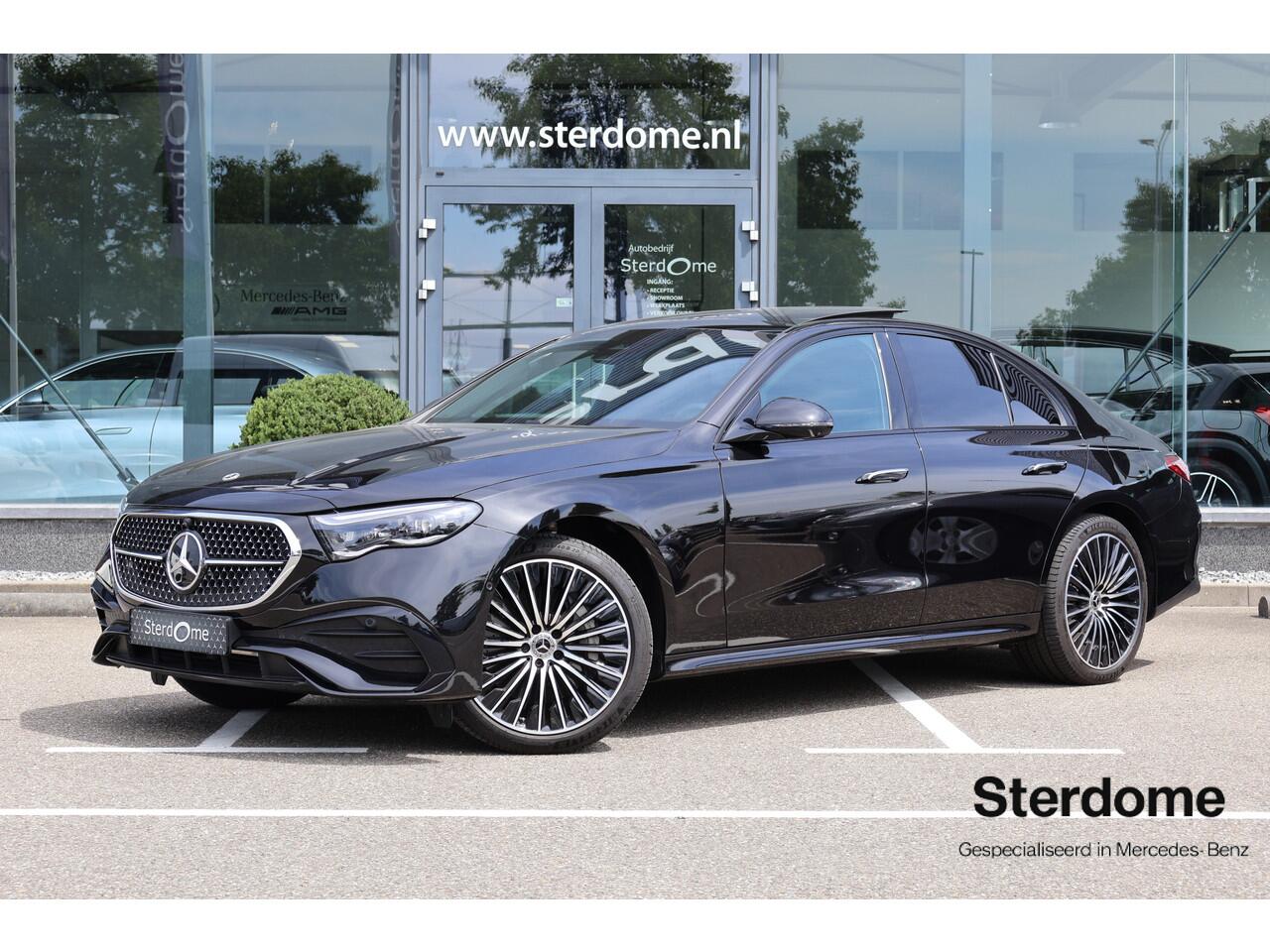 Mercedes-Benz E-KLASSE 300 e AMG Line l Panoramadak l 360 Camera l Head-up l DISTRONIC l Night pakket lBurmester 4 D l Digital Light l Keyless Go l I MBUX l Night pakket I Memory stoelen I Essenhout I Augmented Reality I Stoelverwarming l