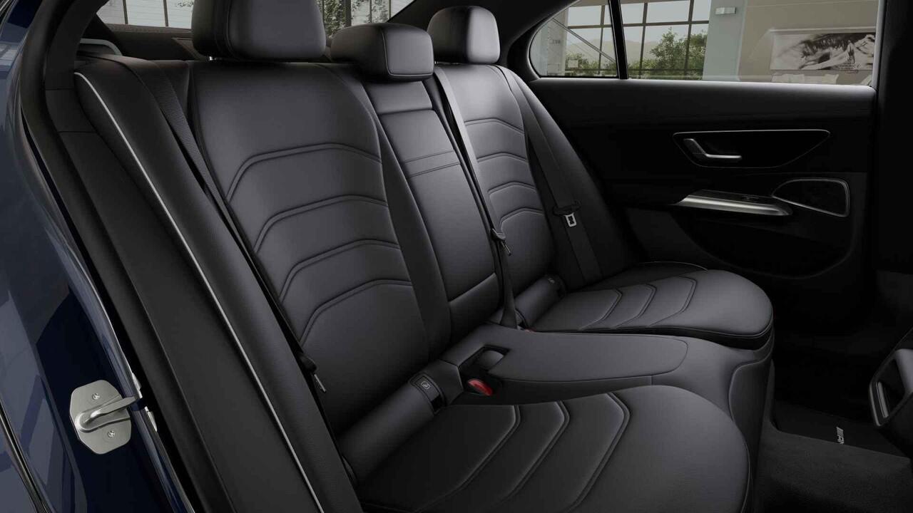 Mercedes-Benz E-KLASSE 300e Sport Edition | Panoramaschuifdak | Premium | Night | Rijassistentiepakket Plus | Stoelventilatie | Burmester | Leder |