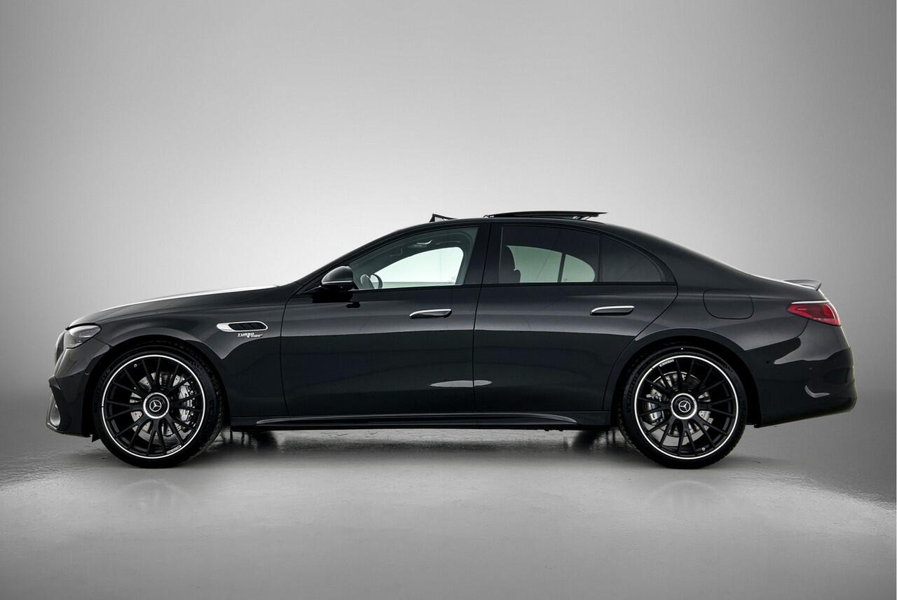 Mercedes-Benz E-KLASSE Mercedes-AMG 53 4MATIC+ Panorama Schuif-Kanteldak | AMG Performance Stuurwiel | AMG Night-Paket | 21 Inch AMG Velgen. Inclusief 24 maanden MB Certified garantie voor Europa.