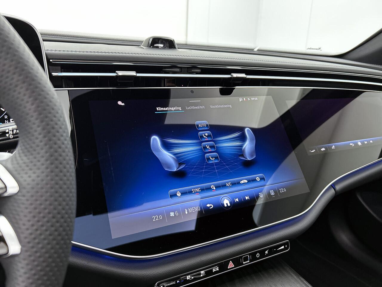 Mercedes-Benz E-KLASSE 300 e Sport Edition | Premium pakket | Winter pakket | Nightpakket | Trekhaak | Smartphone integratie | Panoramaschuifdak | Rijassistentiepakket Plus| 360°-camera | Burmester® 4D sound system | MBUX Superscreen |