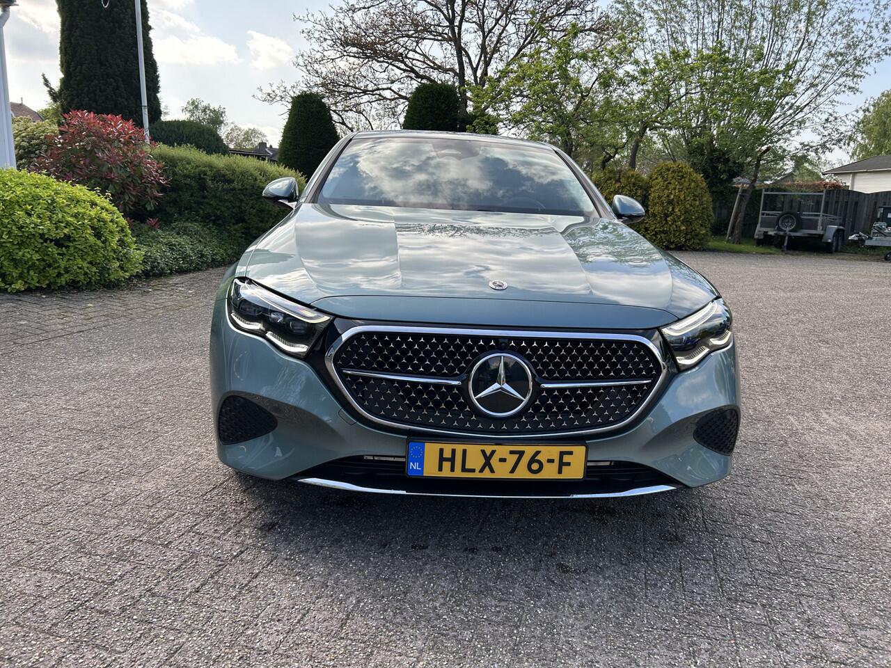 Mercedes-Benz E-KLASSE 300 e