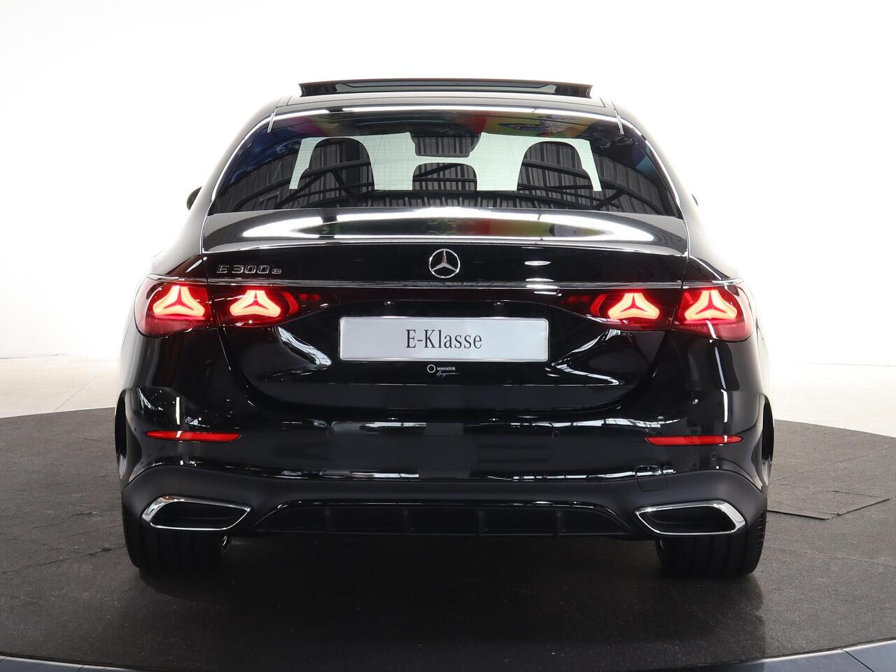 Mercedes-Benz E-KLASSE 300e Sport Edition | Panoramaschuifdak | Premium Plus | Rijassistentiepakket Plus | Nightpakket | Leder pakket | Burmester | Head-up display | 360° camera | DISTRONIC |