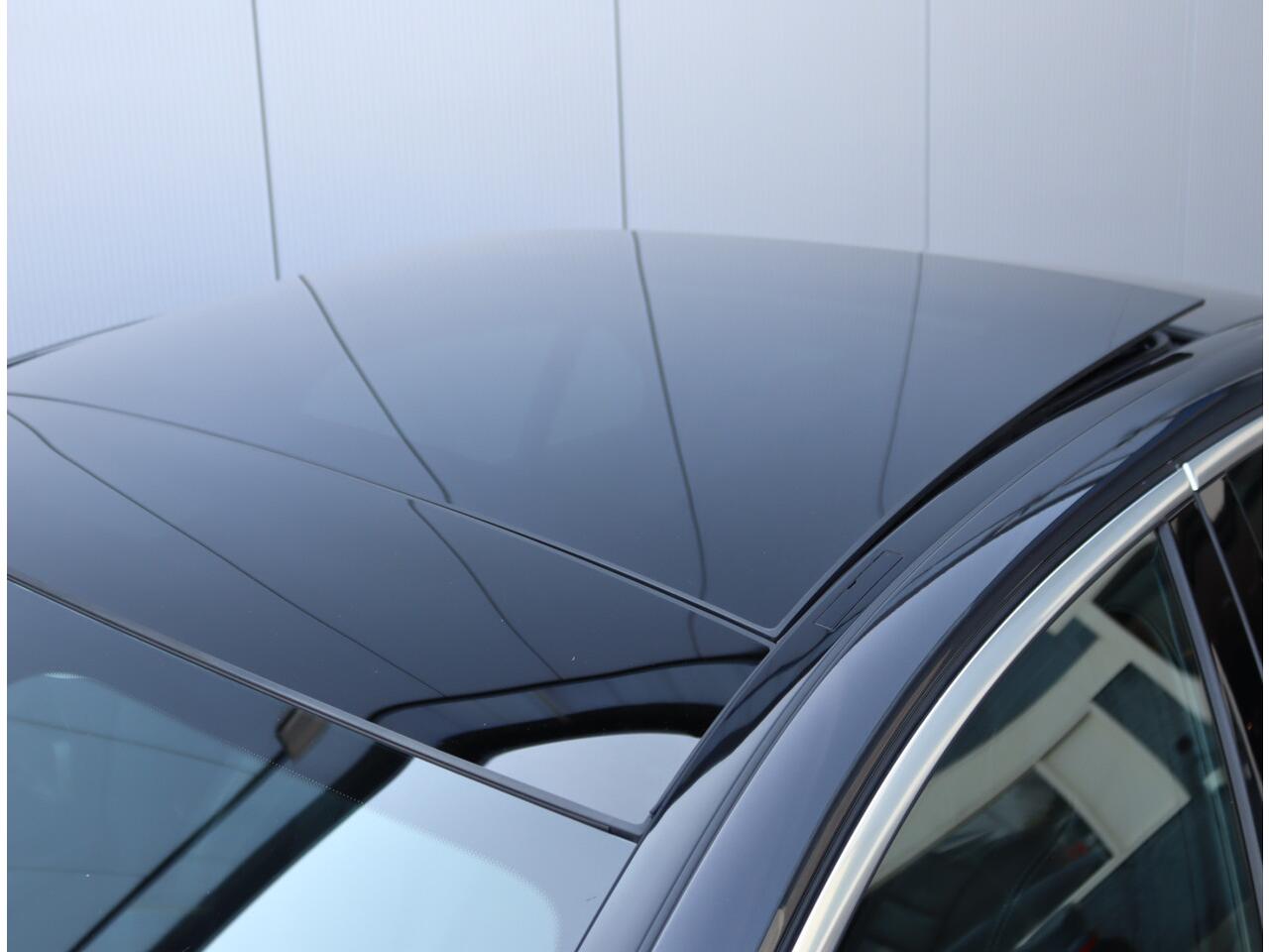 Mercedes-Benz E-KLASSE 200 Luxury | Pano | Burmester | Sfeerverlichting | Leder