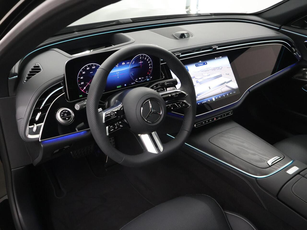 Mercedes-Benz E-KLASSE 300e Sport Edition | Panoramaschuifdak | Nightpakket | Rijassistentiepakket Plus | Premium Plus | Leder pakket | Head-up display | Burmester |