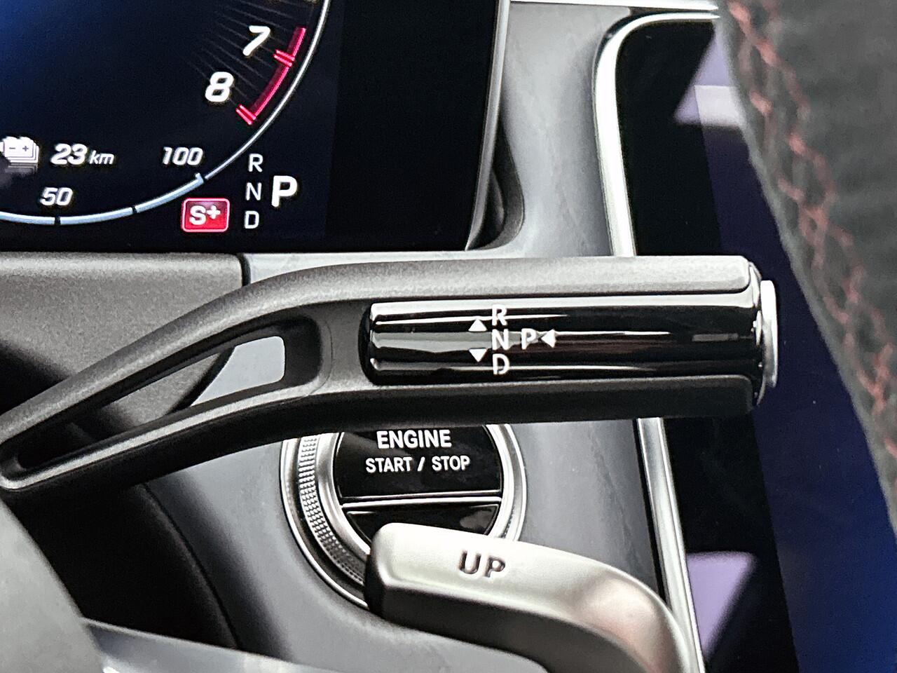 Mercedes-Benz E-KLASSE Mercedes-AMG 53 4MATIC+ Panorama Schuif-Kanteldak | AMG Performance Stuurwiel | AMG Night-Paket | 21 Inch AMG Velgen. Inclusief 24 maanden MB Certified garantie voor Europa.