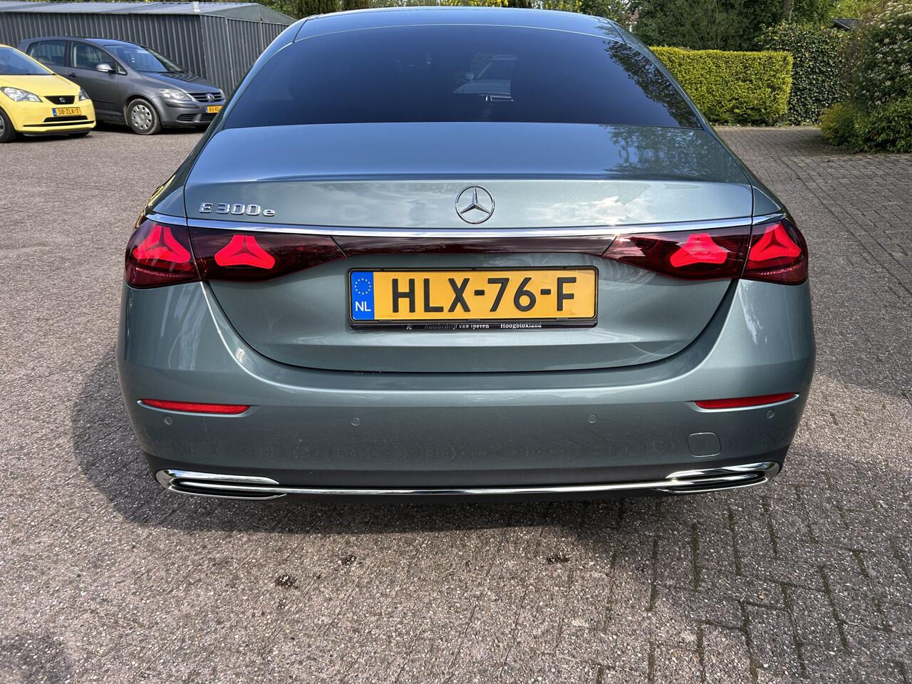 Mercedes-Benz E-KLASSE 300 e