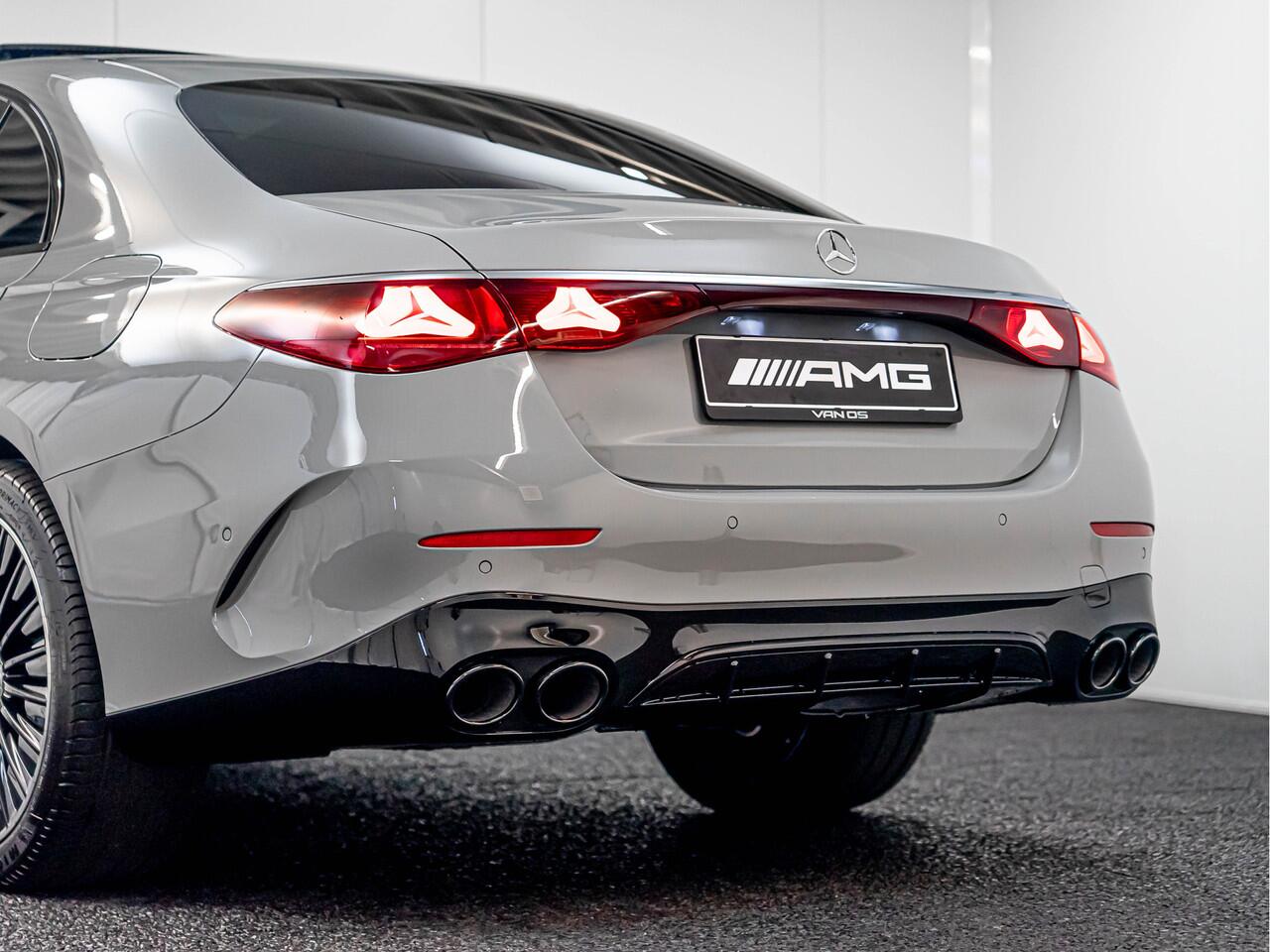 Mercedes-Benz E-KLASSE E 300 e 4MATIC AMG Line Advanced Plus | Pano