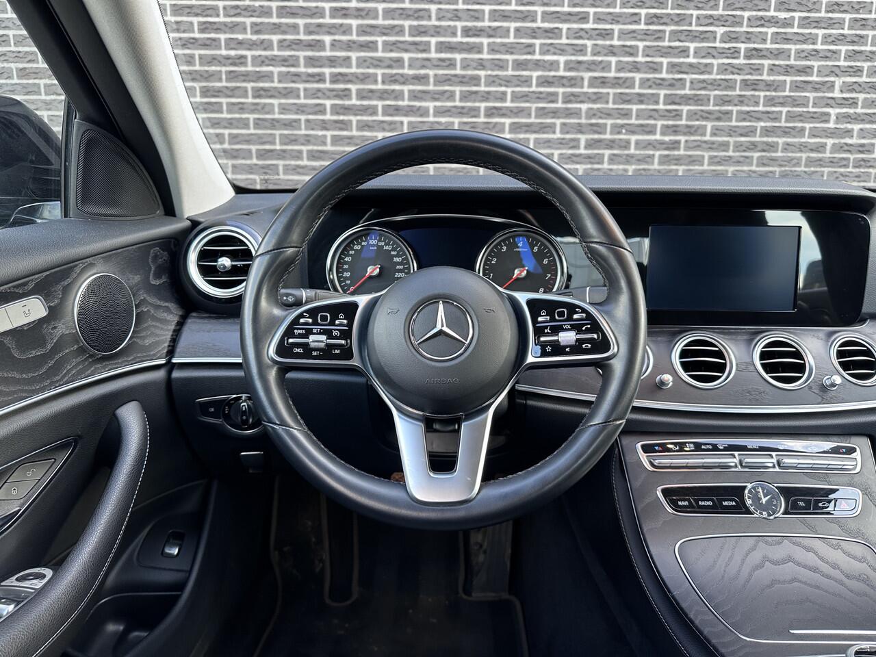 Mercedes-Benz E-KLASSE 200 Premium | Navigatie | Camera | Stoelverwarming